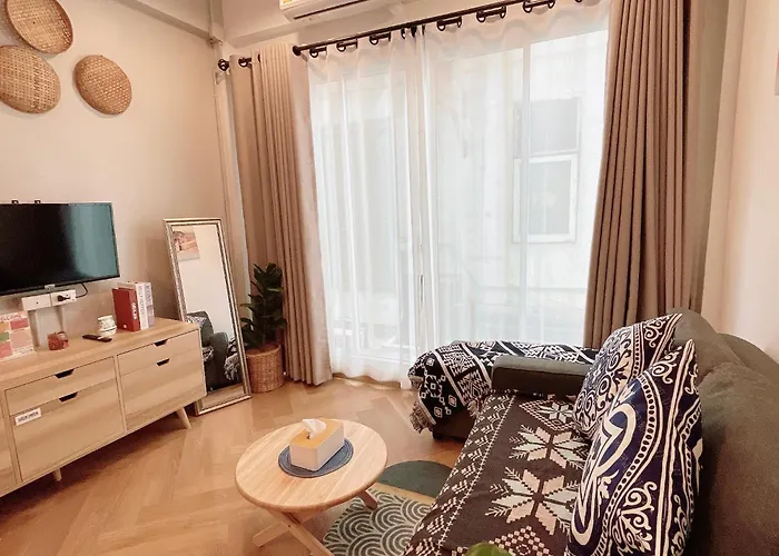 Great Relaxing In Oldtown, Entire Floor, Near Grand Palace *